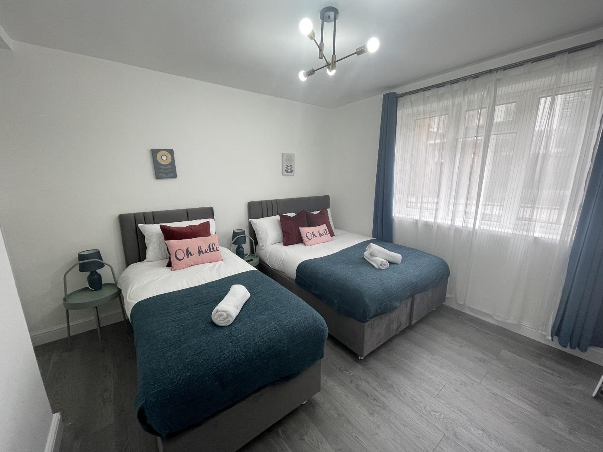 Deluxe Apartment - Next To Kings Cross - Eurostar & Euston Station Лондон Екстериор снимка